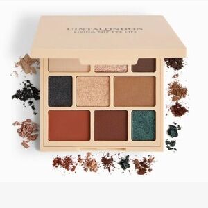 CINTA LONDON  Eyeshadow Palette in Living The Eye Life